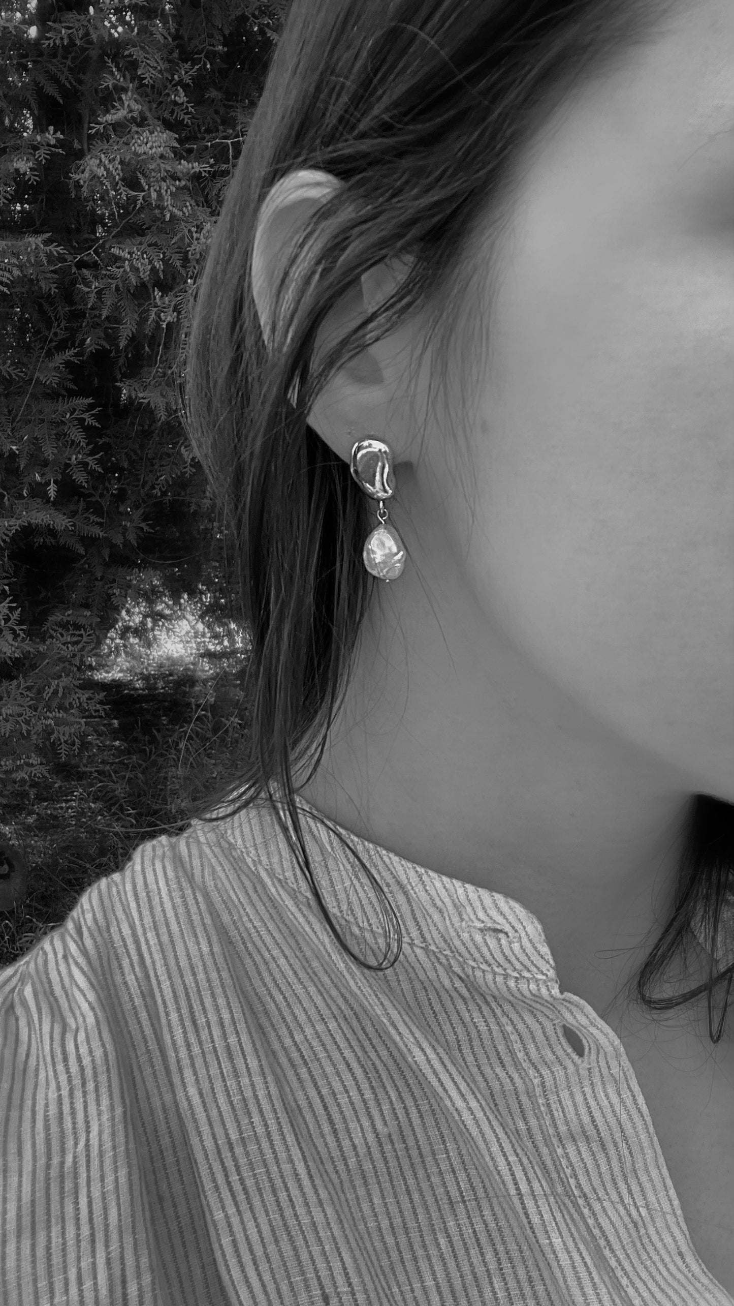 ANITA Pearl Earrings