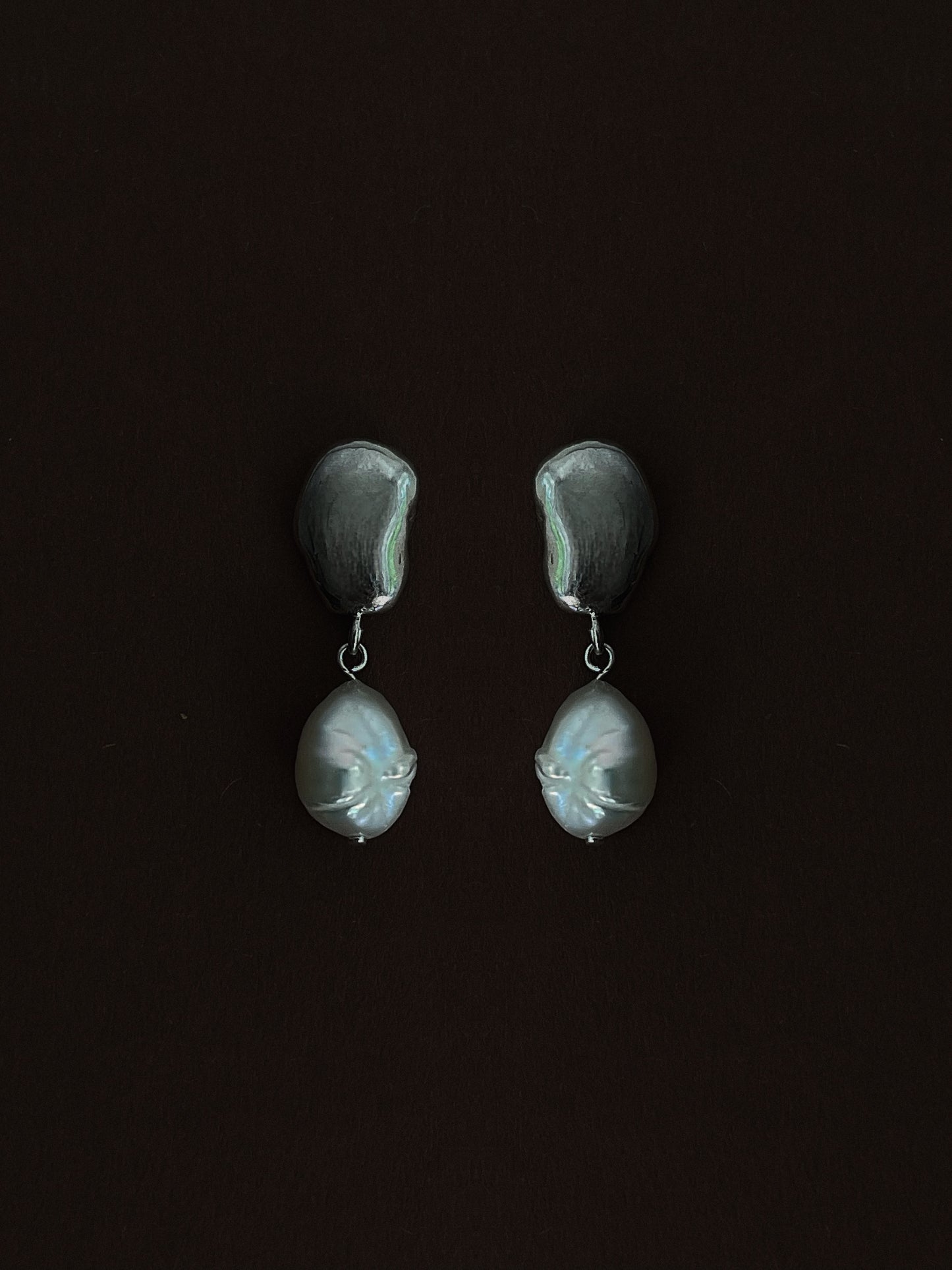 ANITA Pearl Earrings