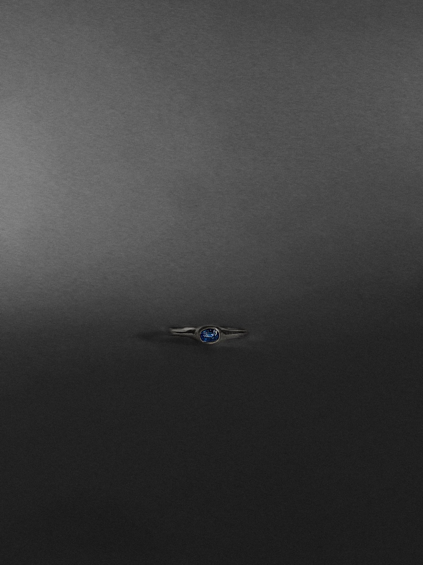 NITYA Ring_ Blue Sapphire