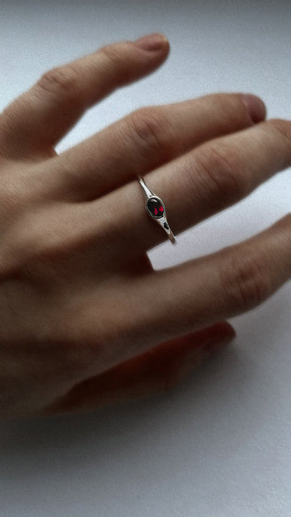 NITYA_Red Garnet